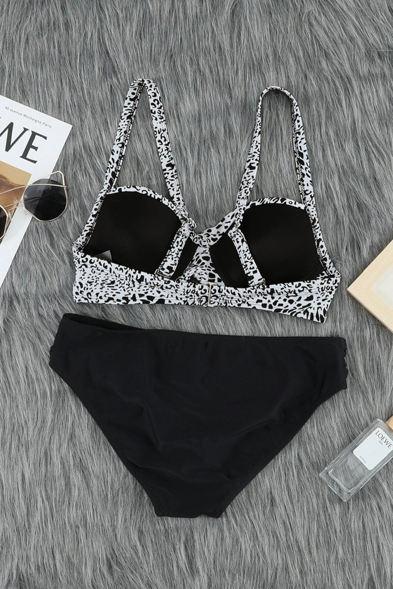 2024 Summer New Arrival Seaside Vacation Separates Swimsuit Fashion Exposed Navel Trendy Print Bikini Swimsuit for Women - Kaiju Mafia