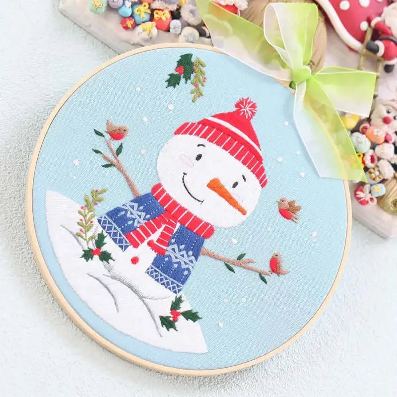 Christmas Embroidery Wreath Kit - Kaiju Mafia