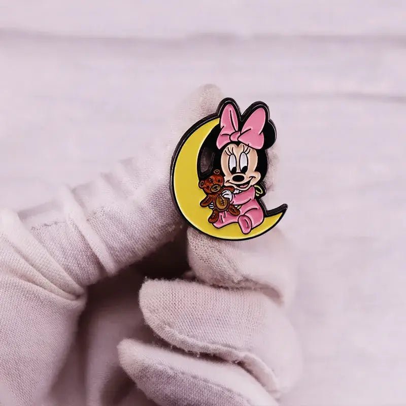 Mickey Minnie Cartoon Pins - Kaiju Mafia