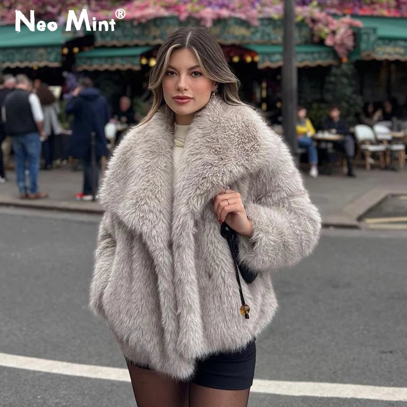 luxury fluffy fur coat for women