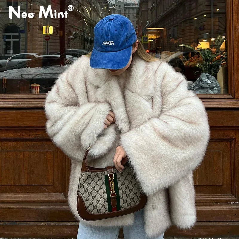 Neo Mint 2024 Winter Gradient Fur Coat - Trendy Oversized Fox Jacket for Girls