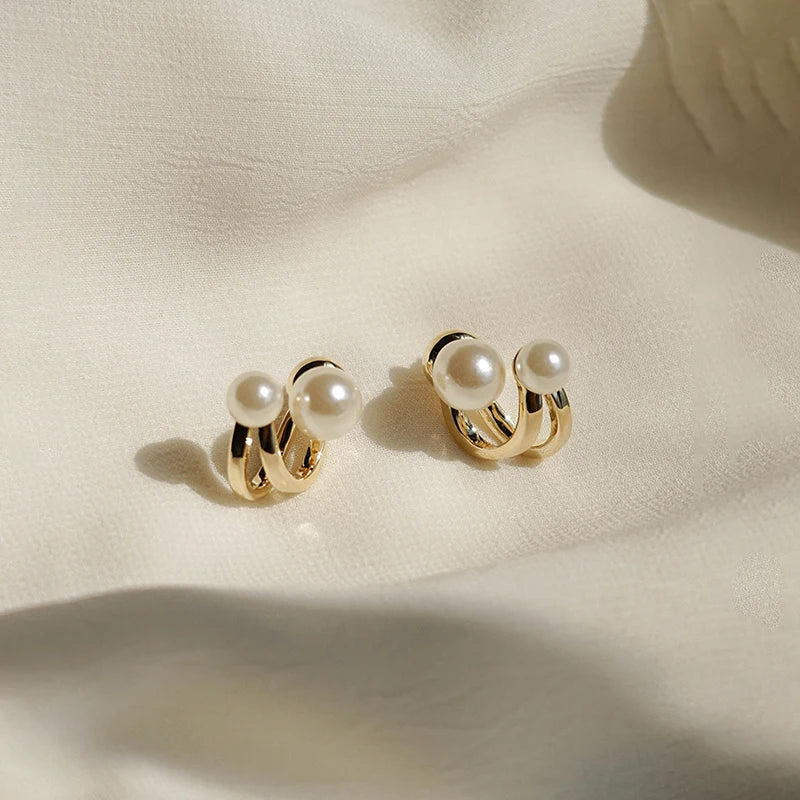 Retro Pearl Stud Earrings