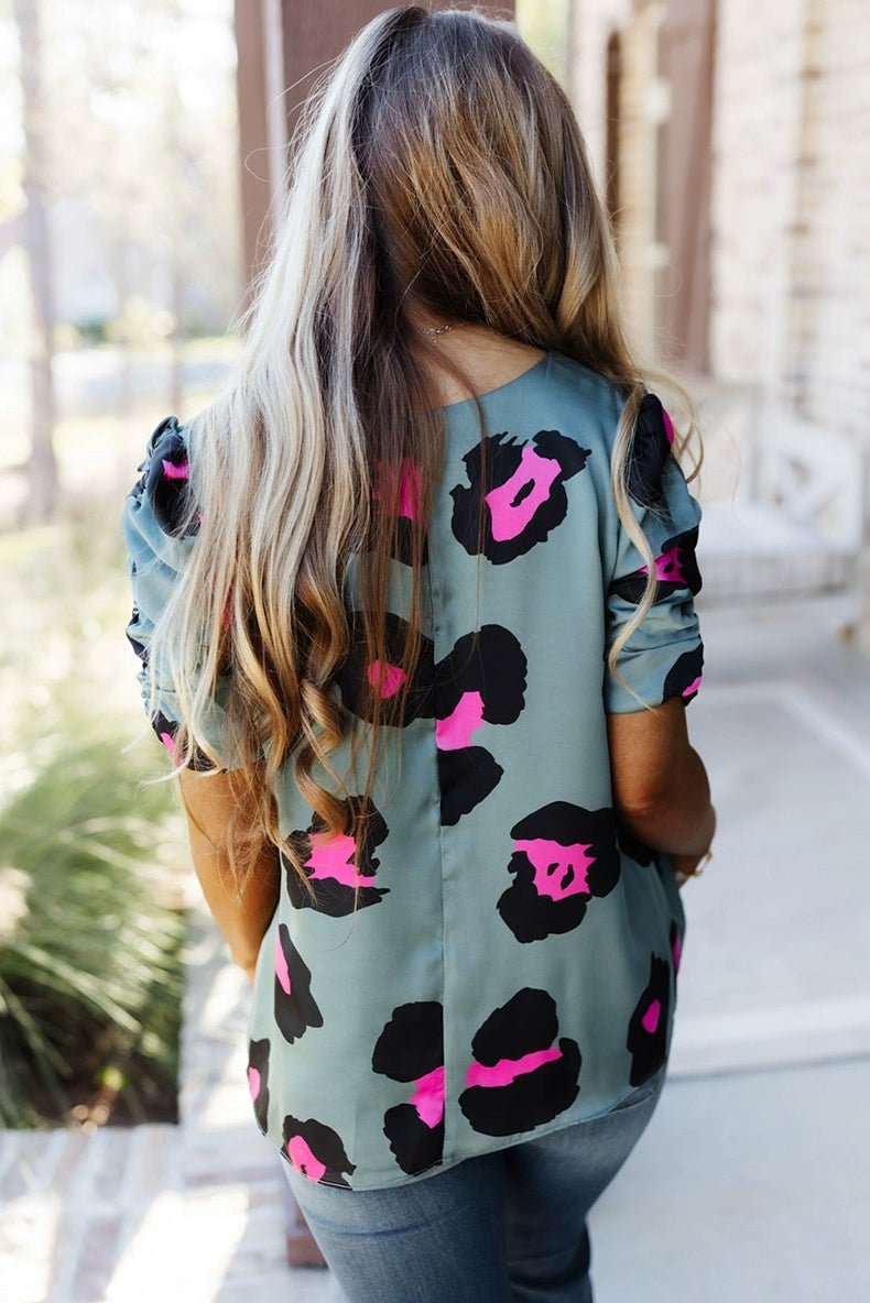 Leopard Print Fashion V Neck Pullover Print Short Sleeve T-shirt - Kaiju Mafia