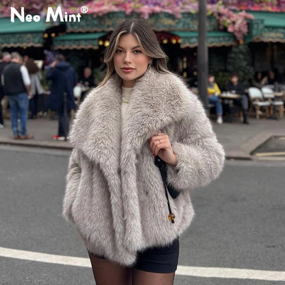 luxury fluffy fur coat for women